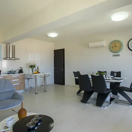 Marianna Apartment